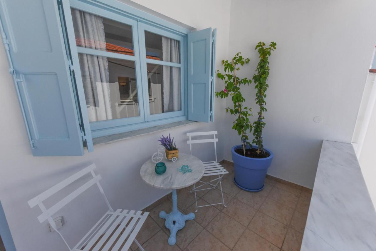 Deja Blue Maisonette Кокари Екстериор снимка