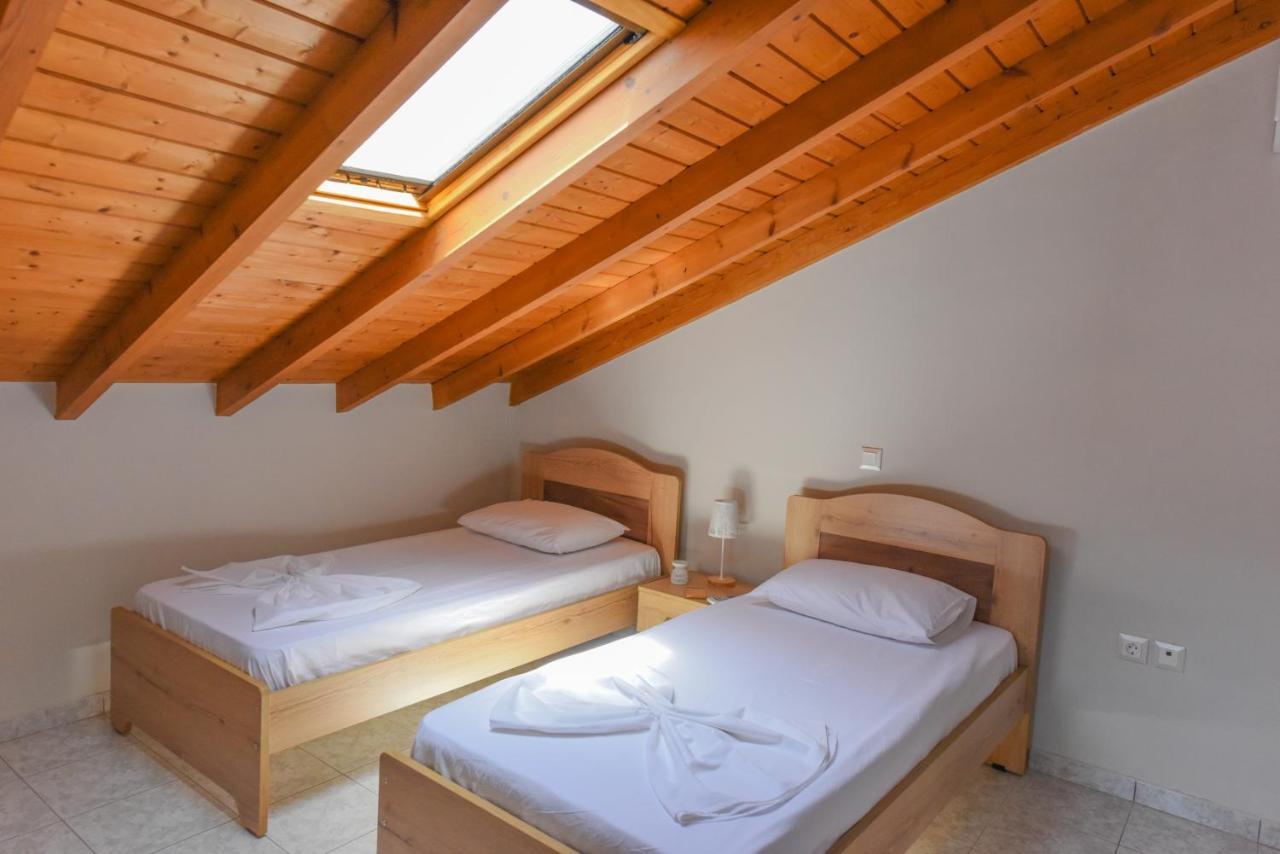 Deja Blue Maisonette Кокари Екстериор снимка